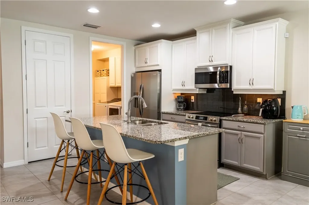 14888 Edgewater Circle Naples FL 34114