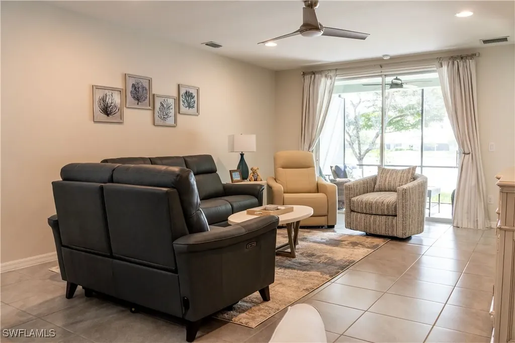 14888 Edgewater Circle Naples FL 34114