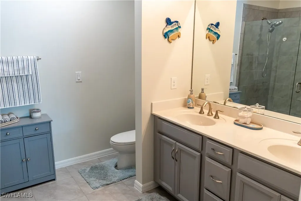14888 Edgewater Circle Naples FL 34114