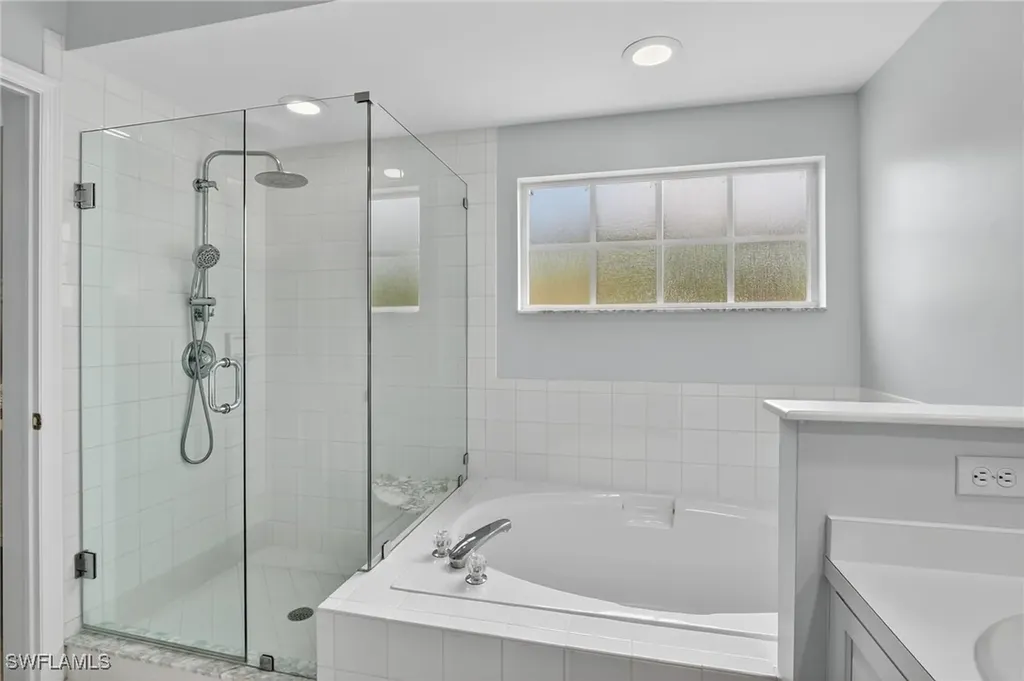 103 Tuscana Court Naples FL 34119
