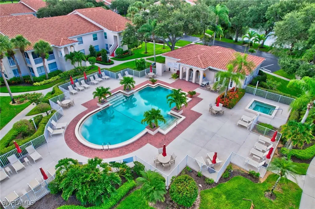 103 Tuscana Court Naples FL 34119