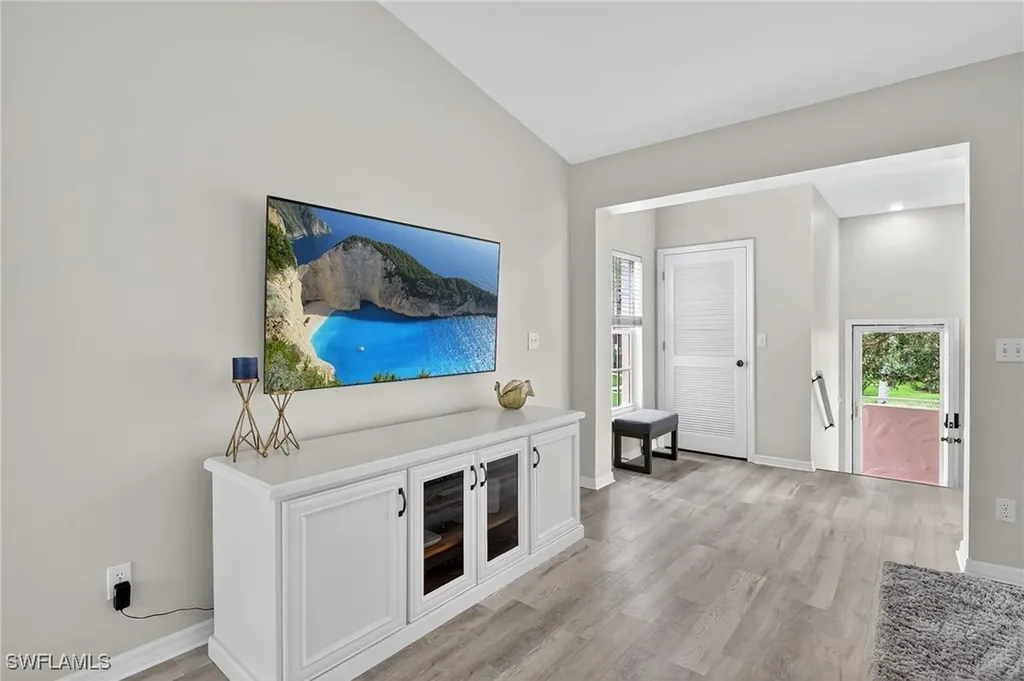 103 Tuscana Court Naples FL 34119