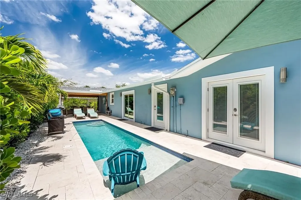 203 1st Street Bonita Springs FL 34134
