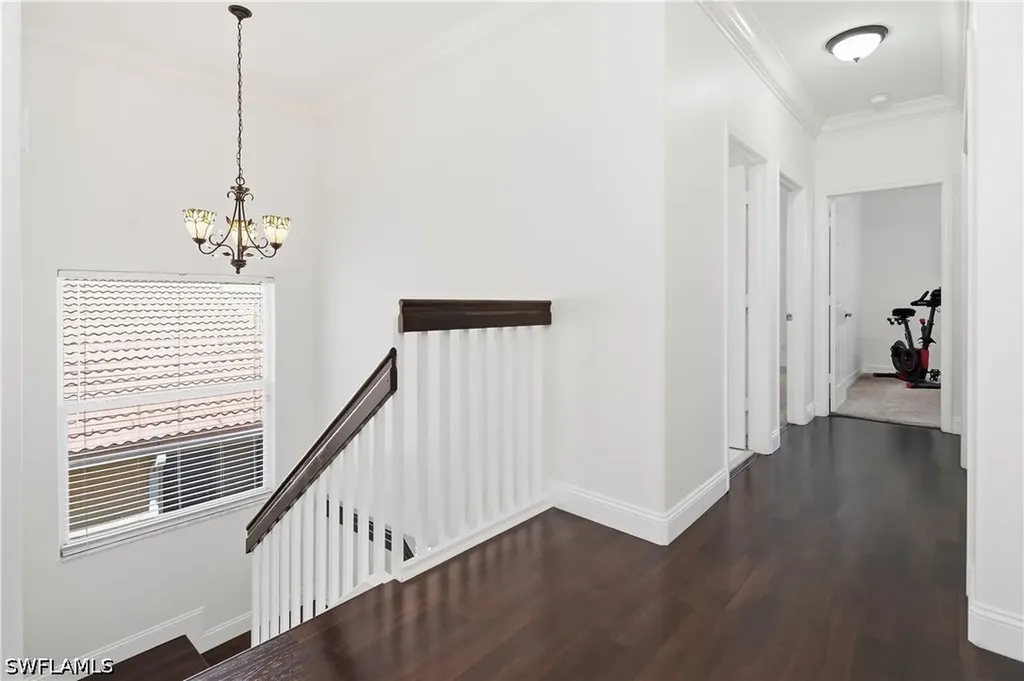 1289 Barrigona Court Naples FL 34119