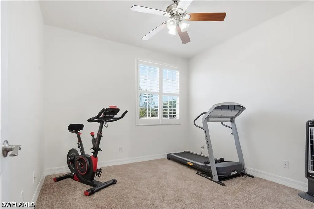 1289 Barrigona Court Naples FL 34119