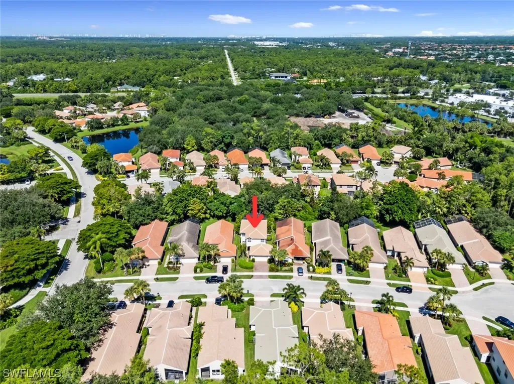 1289 Barrigona Court Naples FL 34119