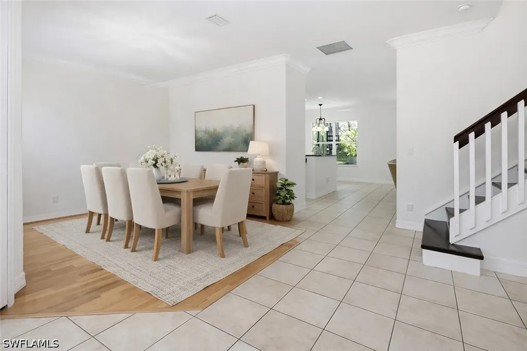 1289 Barrigona Court Naples FL 34119