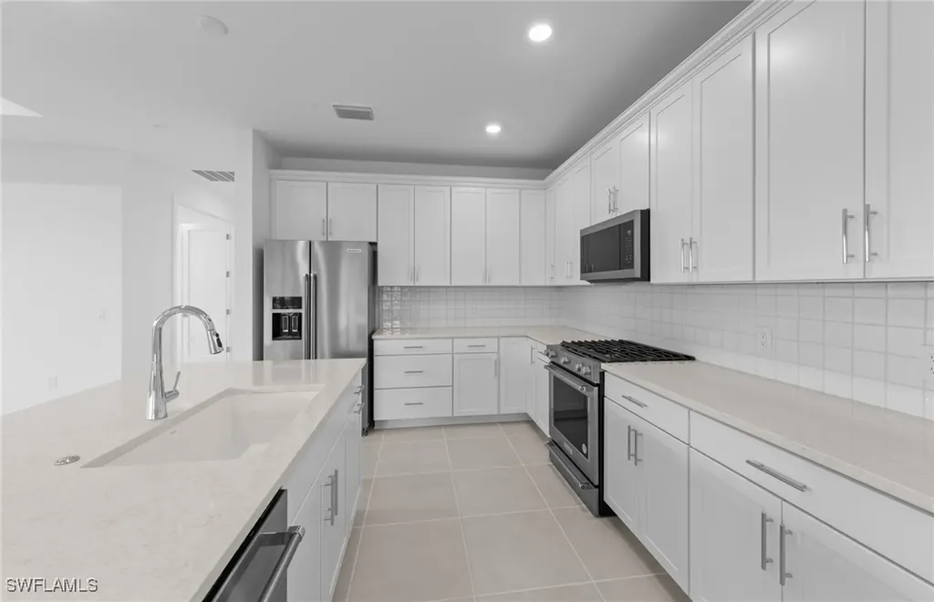 18361 Ridgeline Drive Estero FL 33928