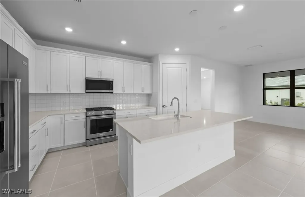 18361 Ridgeline Drive Estero FL 33928