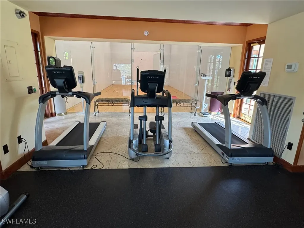 1250 Wildwood Lakes Boulevard Naples FL 34104