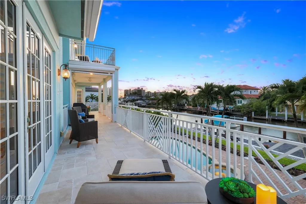 273 Egret Avenue Naples FL 34108