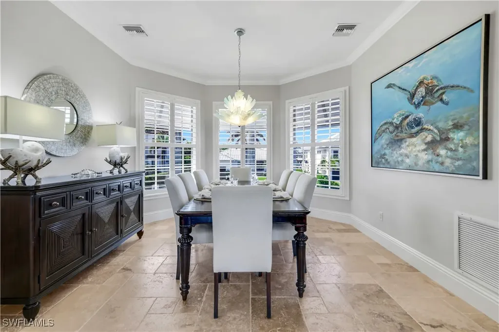273 Egret Avenue Naples FL 34108