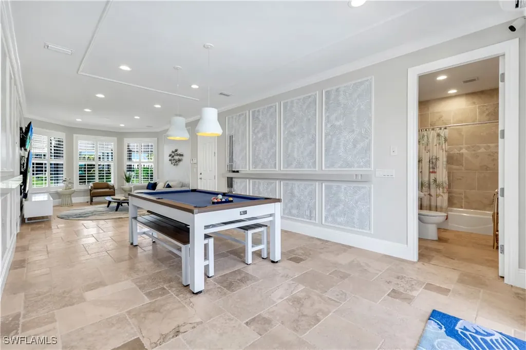273 Egret Avenue Naples FL 34108