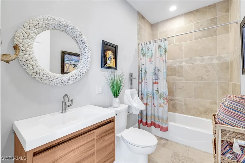 273 Egret Avenue Naples FL 34108