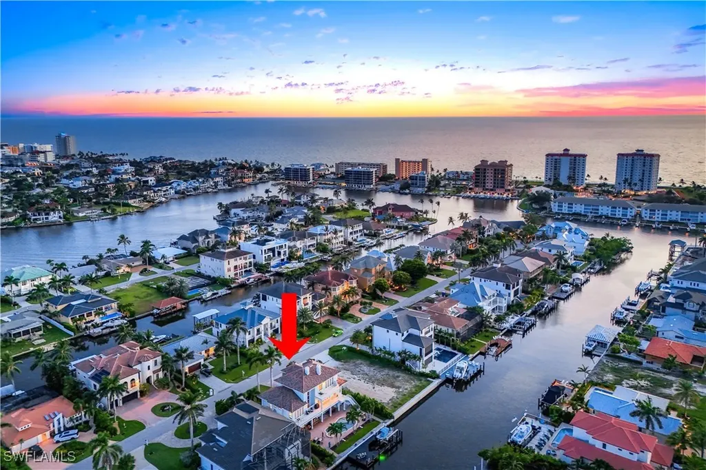 273 Egret Avenue Naples FL 34108