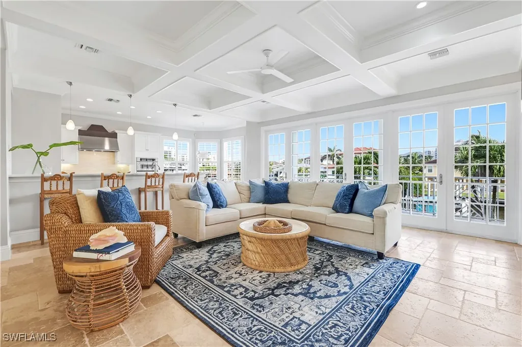 273 Egret Avenue Naples FL 34108