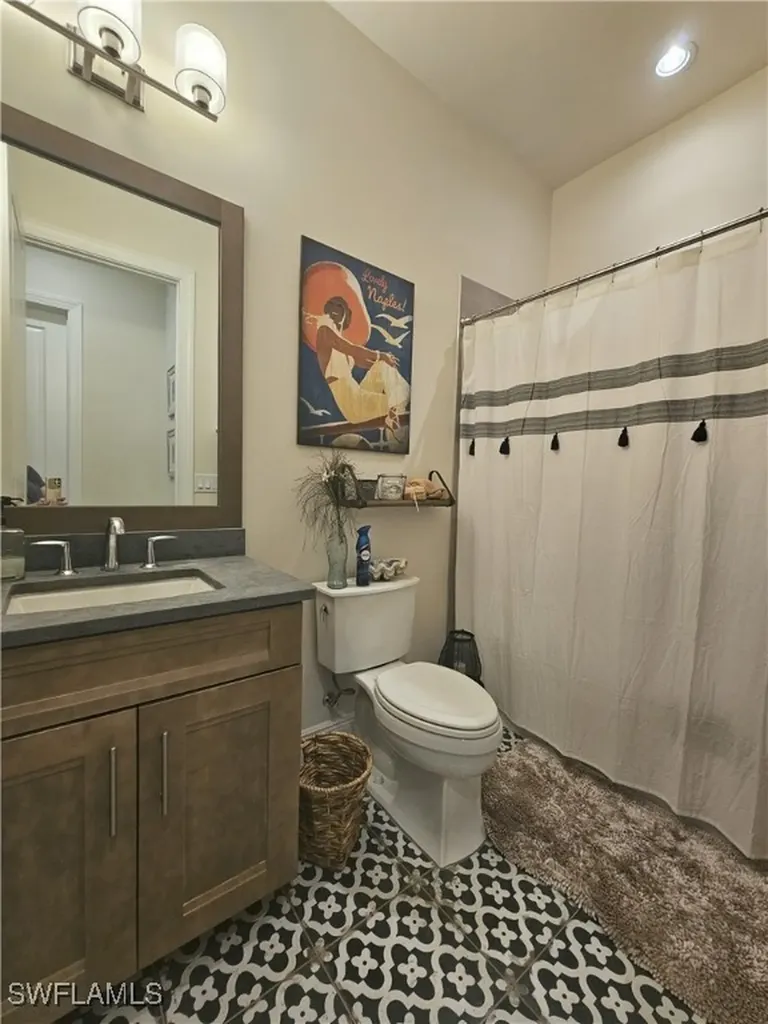 9007 Saint Lucia Drive Naples FL 34114