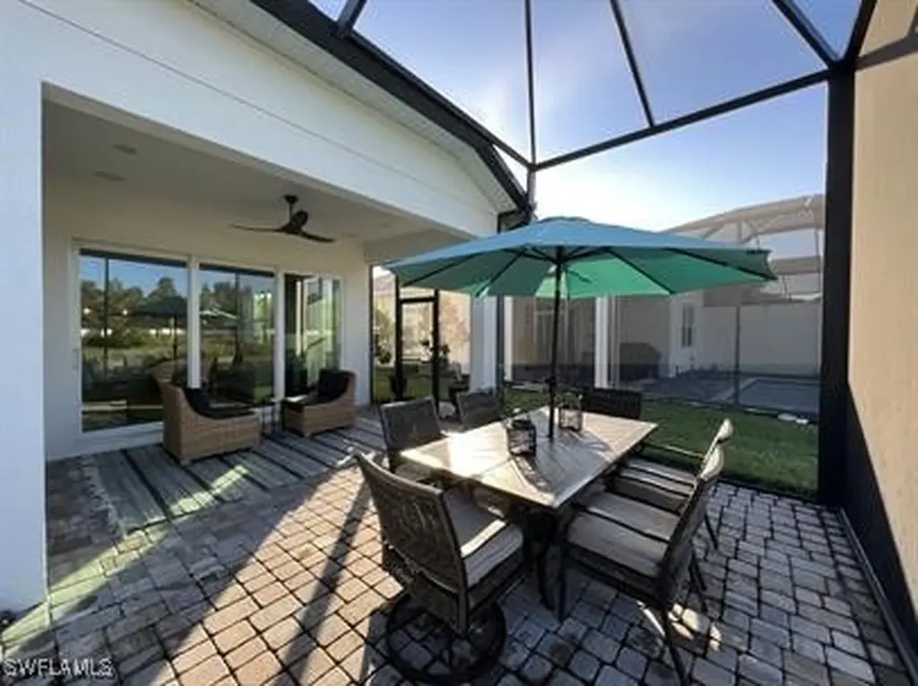 9007 Saint Lucia Drive Naples FL 34114