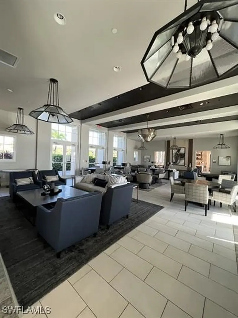 9007 Saint Lucia Drive Naples FL 34114