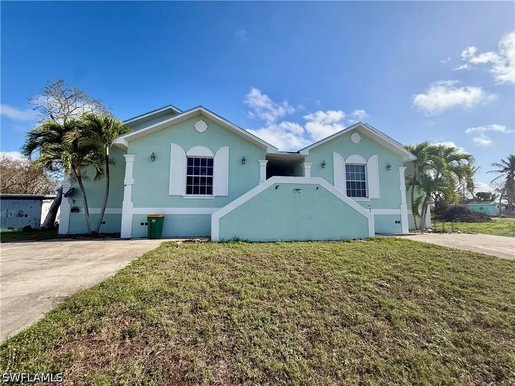 1227 Mangrove Lane Chokoloskee FL 34138