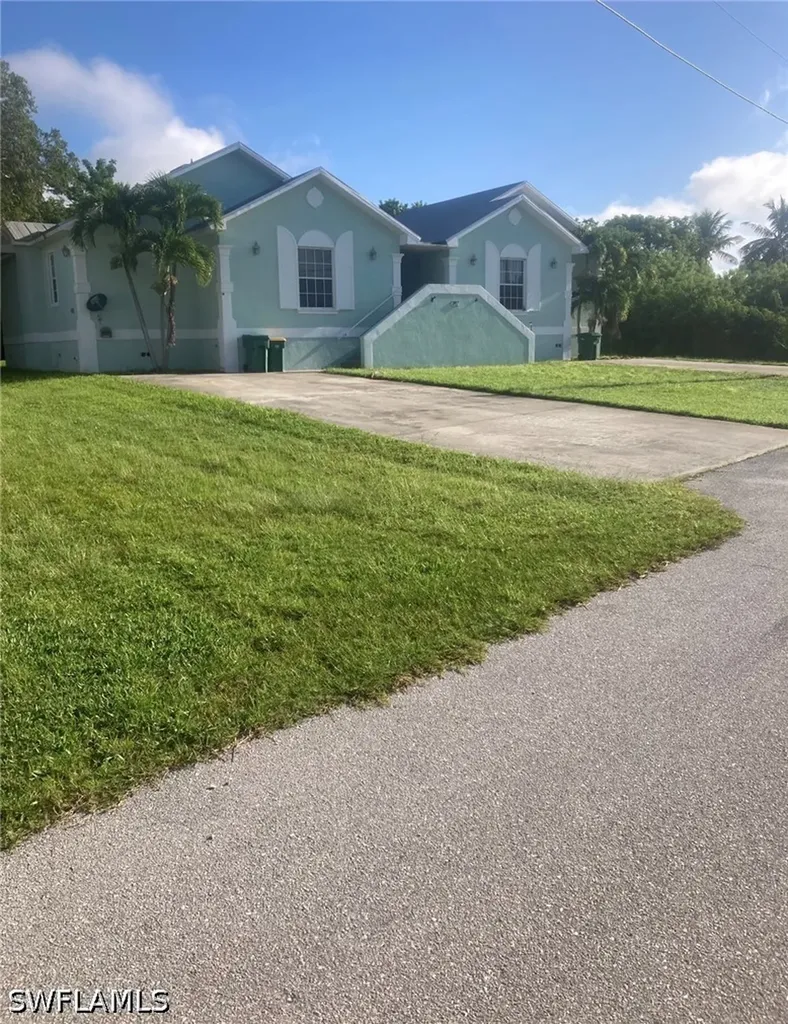 1227 Mangrove Lane Chokoloskee FL 34138