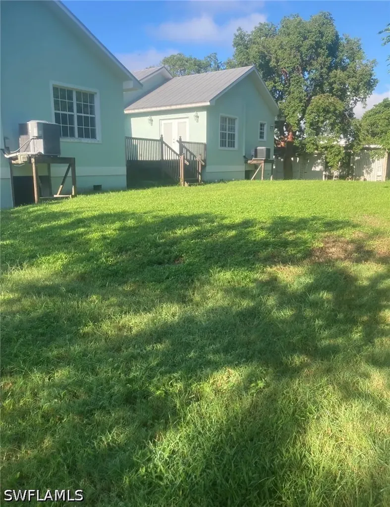 1227 Mangrove Lane Chokoloskee FL 34138