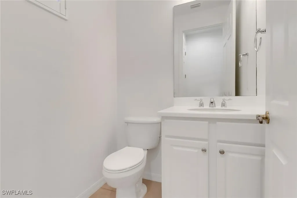 1121 Antaras Court S Naples FL 34113