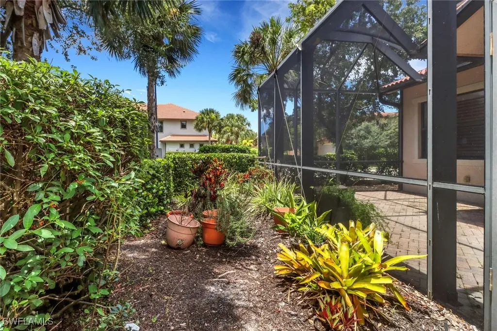 1121 Antaras Court S Naples FL 34113