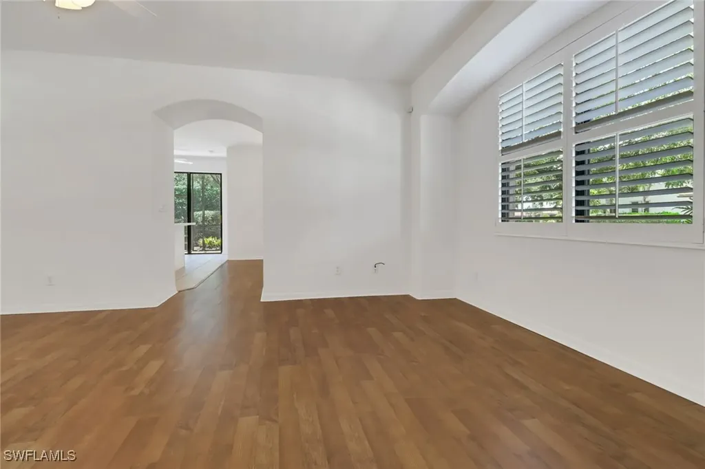 1121 Antaras Court S Naples FL 34113