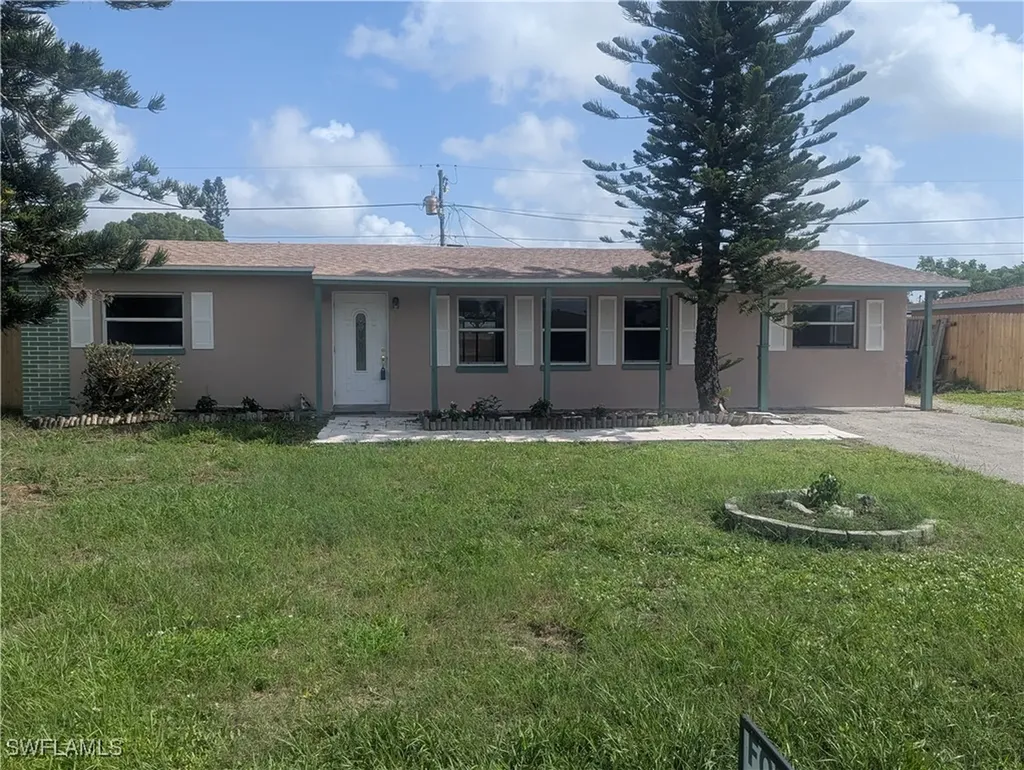 18165 Iris Road Fort Myers FL 33967
