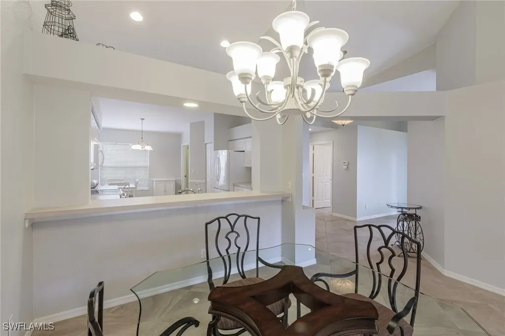 5502 Greenwood Circle Naples FL 34112