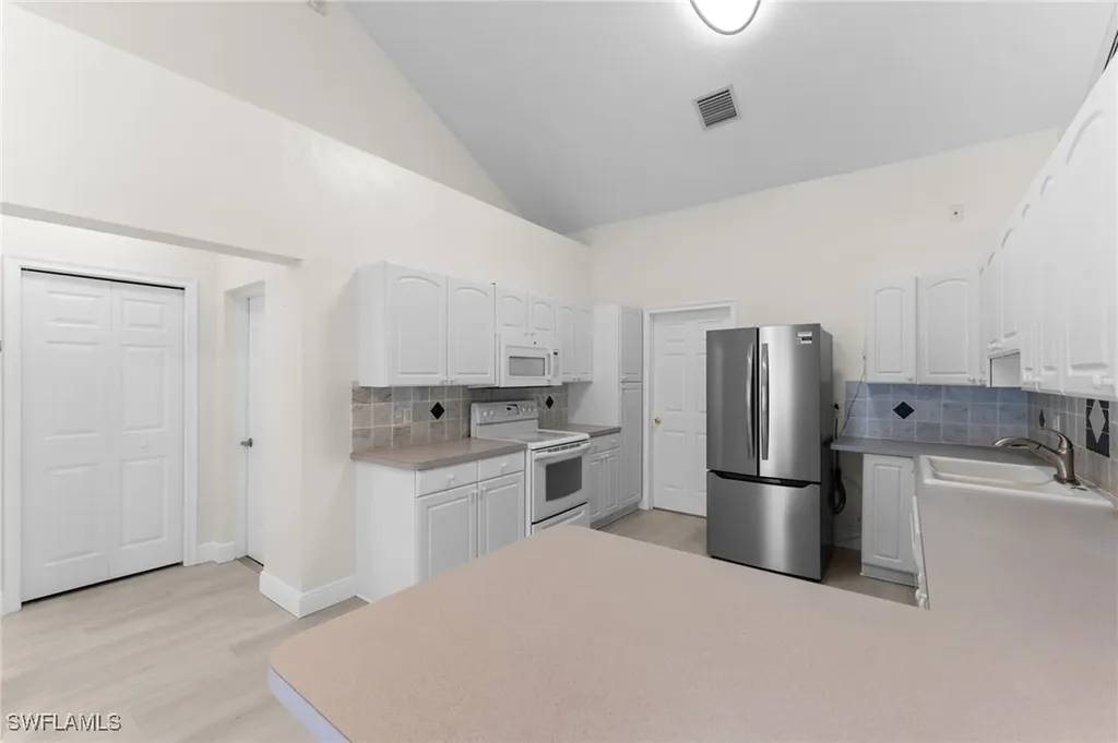 17568 Braddock Road Fort Myers FL 33967