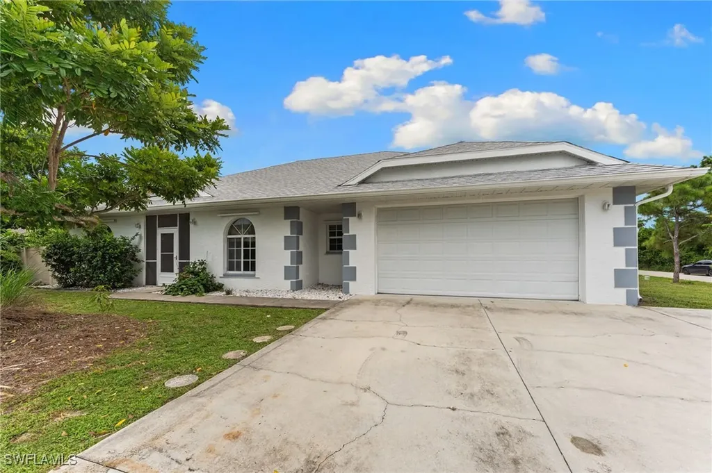 17568 Braddock Road Fort Myers FL 33967
