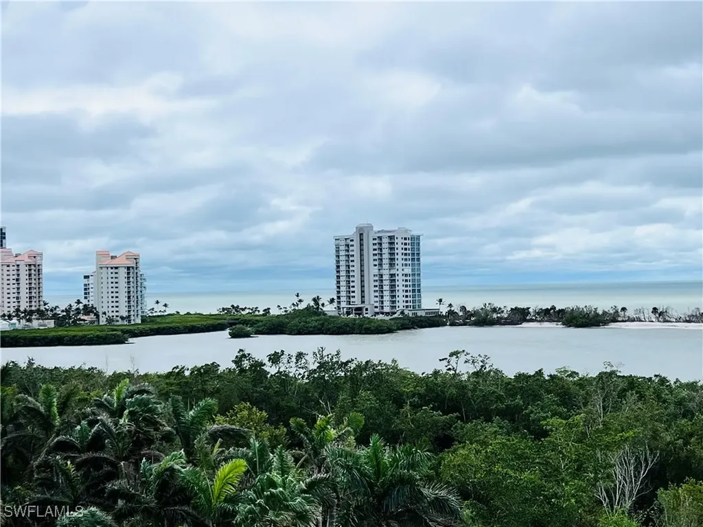 5550 Heron Point Drive Naples FL 34108