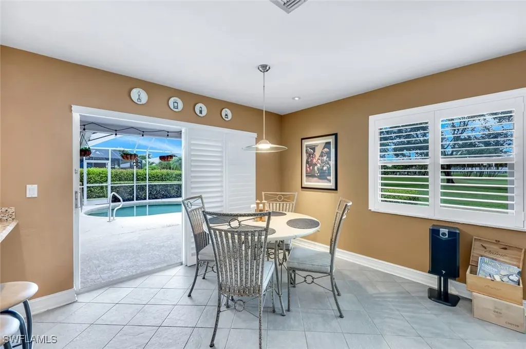 211 Pine Valley Circle Naples FL 34113
