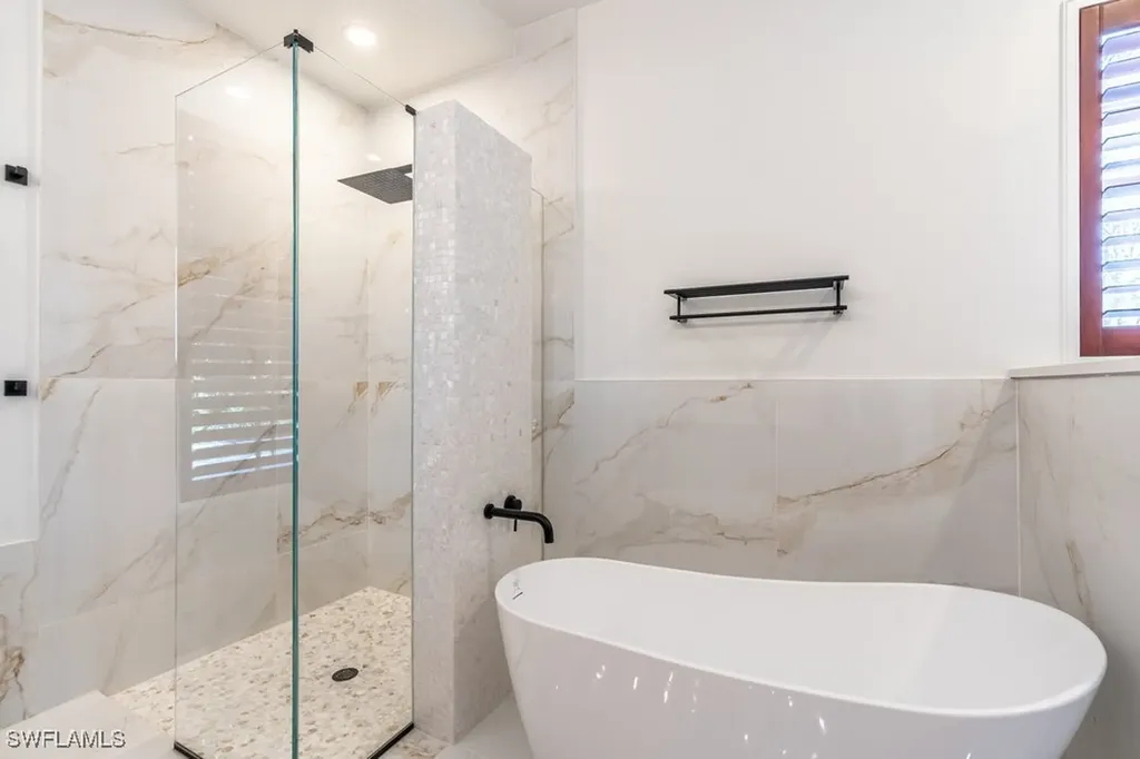 1160 8th Street S Naples FL 34102