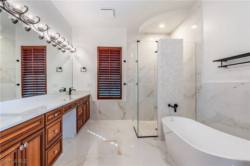 1160 8th Street S Naples FL 34102
