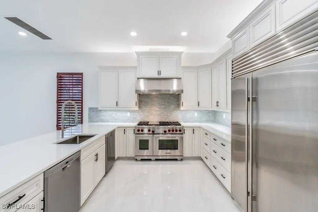 1160 8th Street S Naples FL 34102