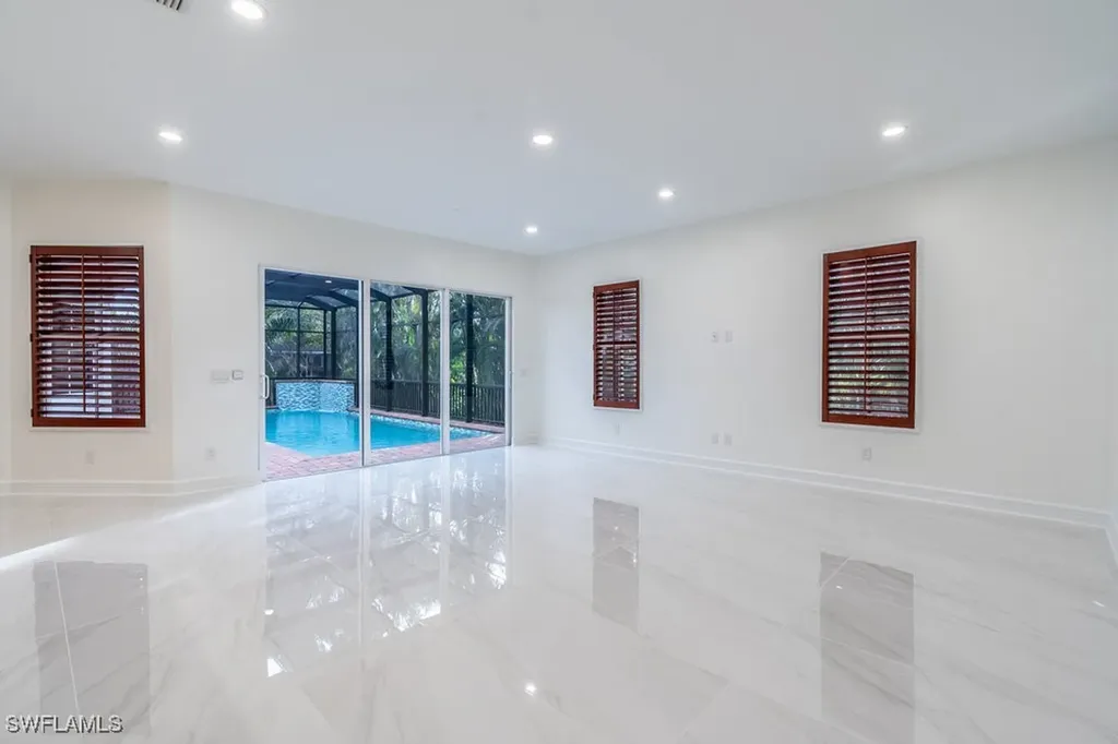 1160 8th Street S Naples FL 34102