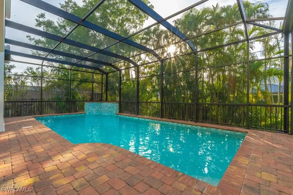 1160 8th Street S Naples FL 34102