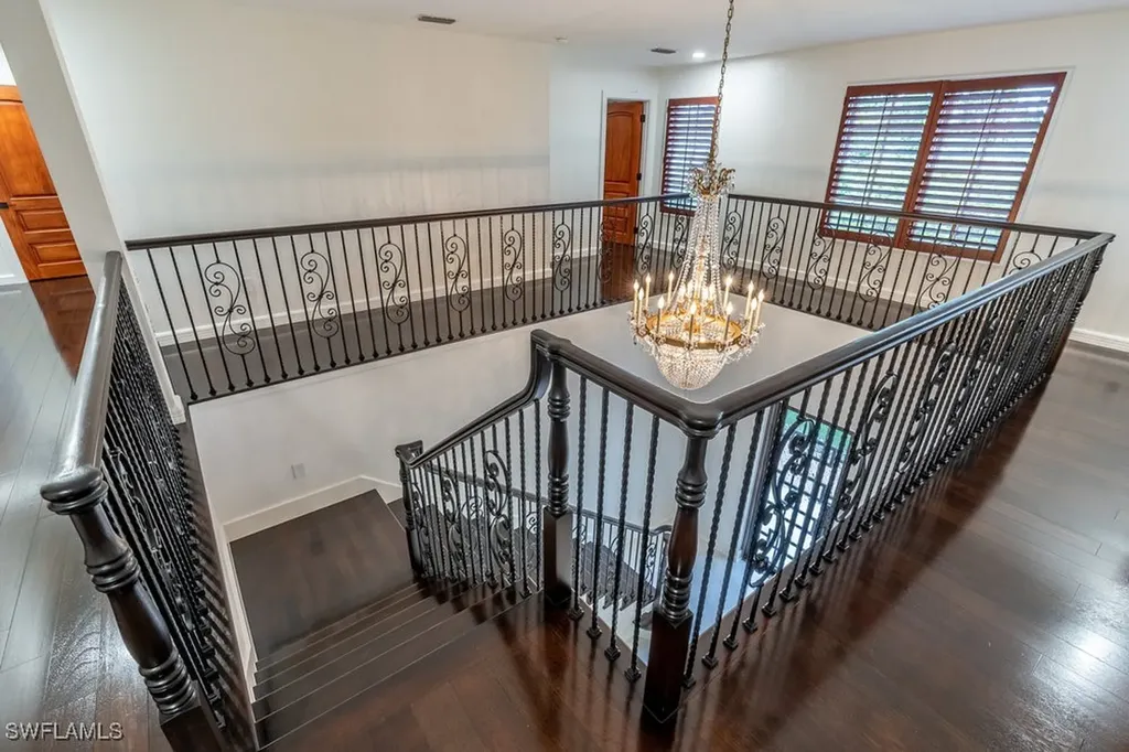 1160 8th Street S Naples FL 34102