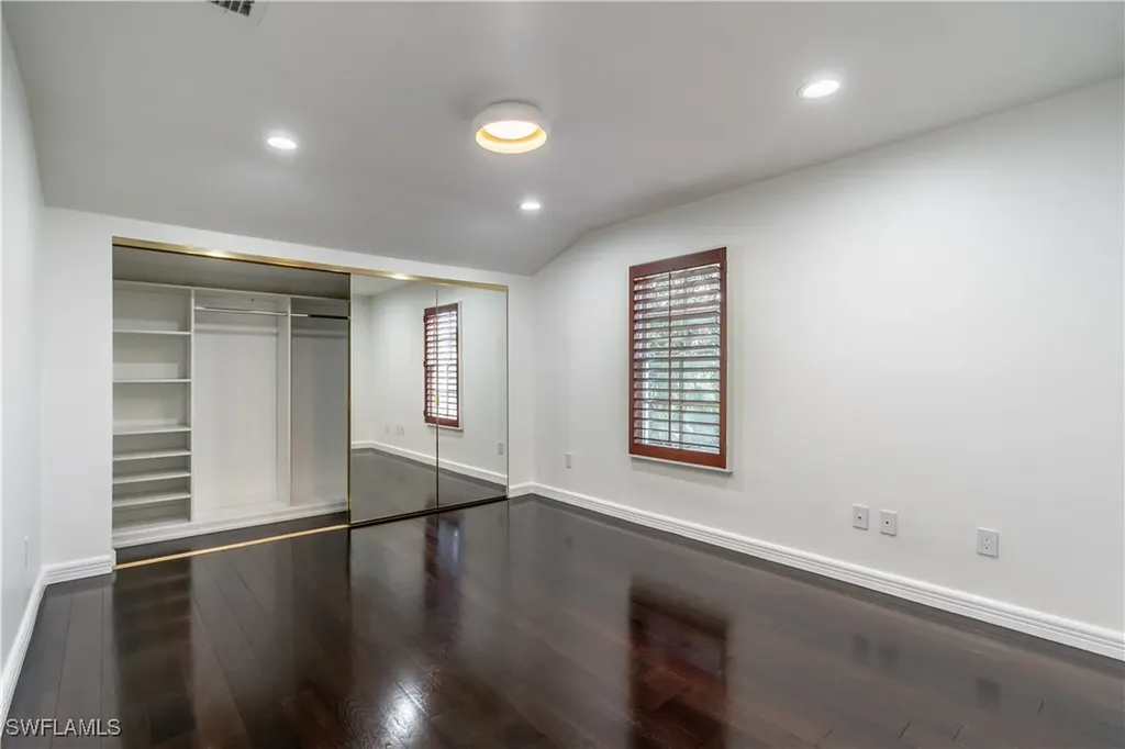 1160 8th Street S Naples FL 34102