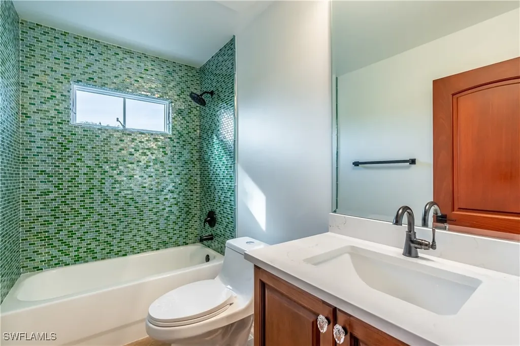1160 8th Street S Naples FL 34102