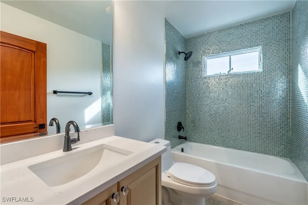 1160 8th Street S Naples FL 34102