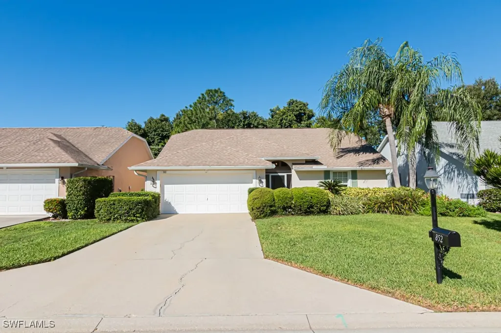 852 Belville Boulevard Naples FL 34104