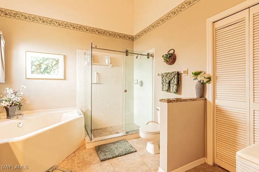 852 Belville Boulevard Naples FL 34104