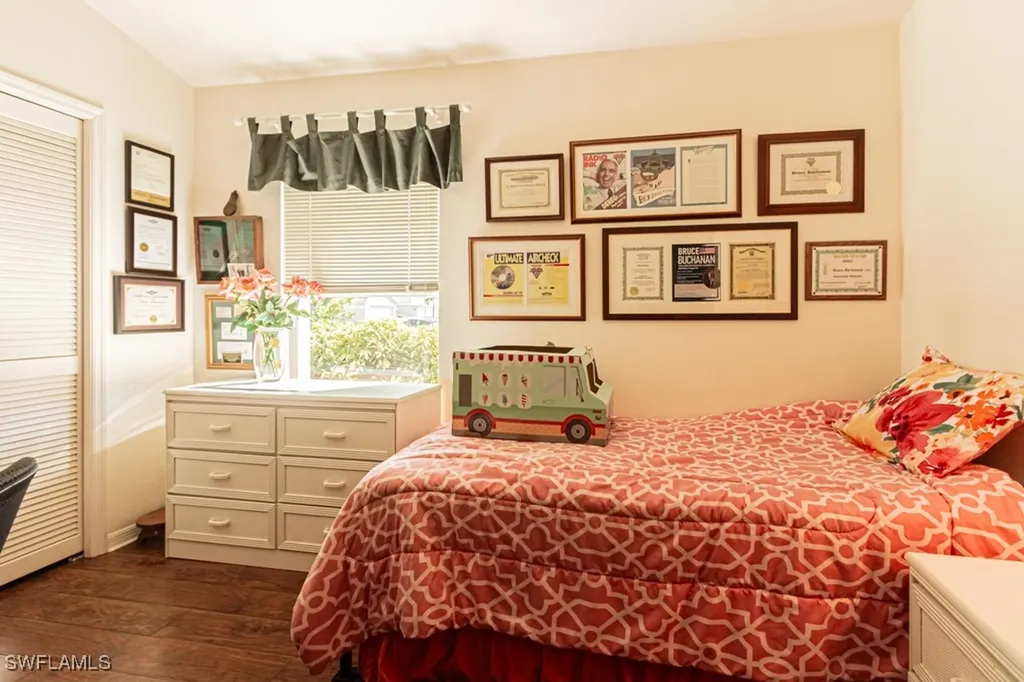 852 Belville Boulevard Naples FL 34104