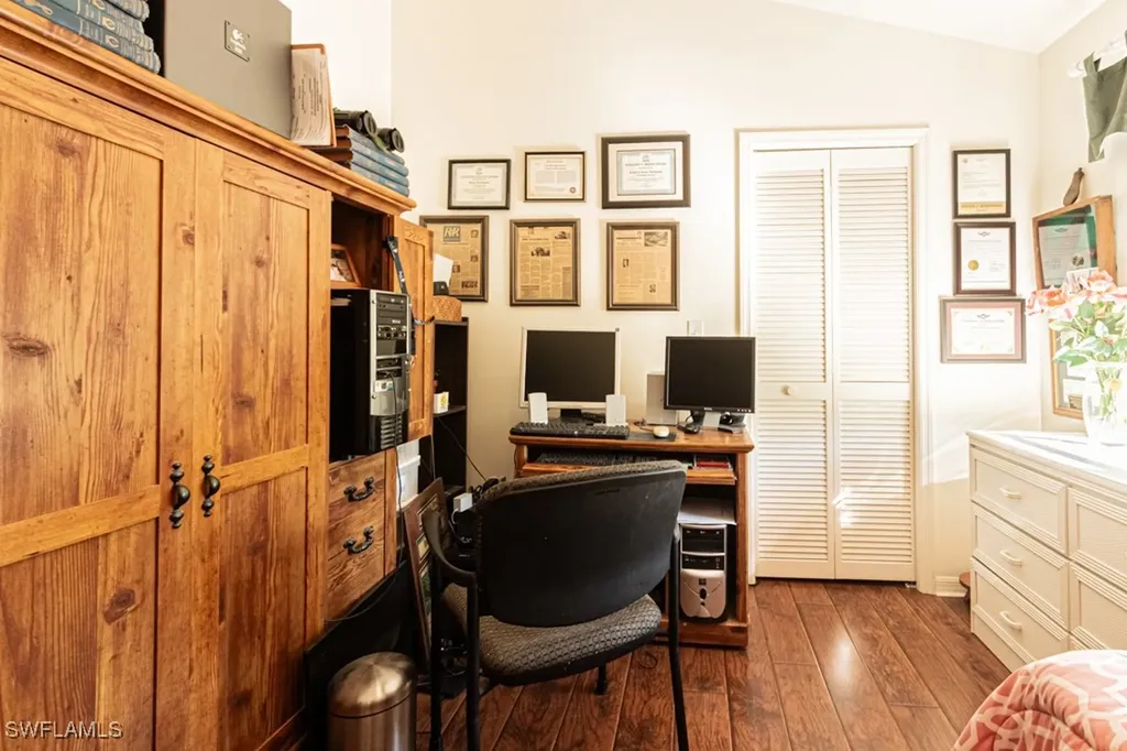 852 Belville Boulevard Naples FL 34104