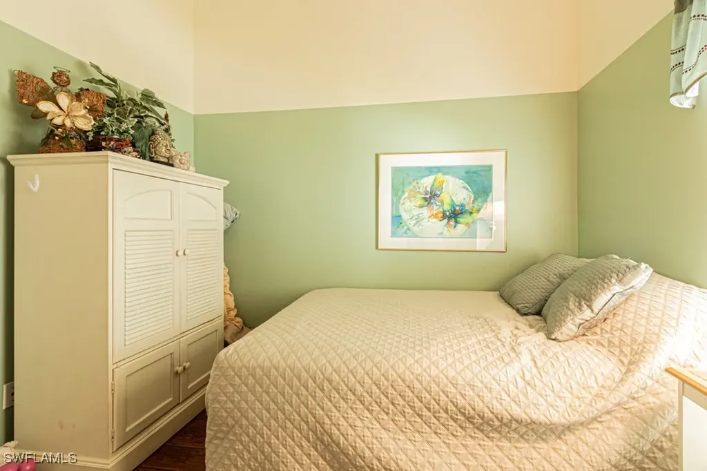 852 Belville Boulevard Naples FL 34104