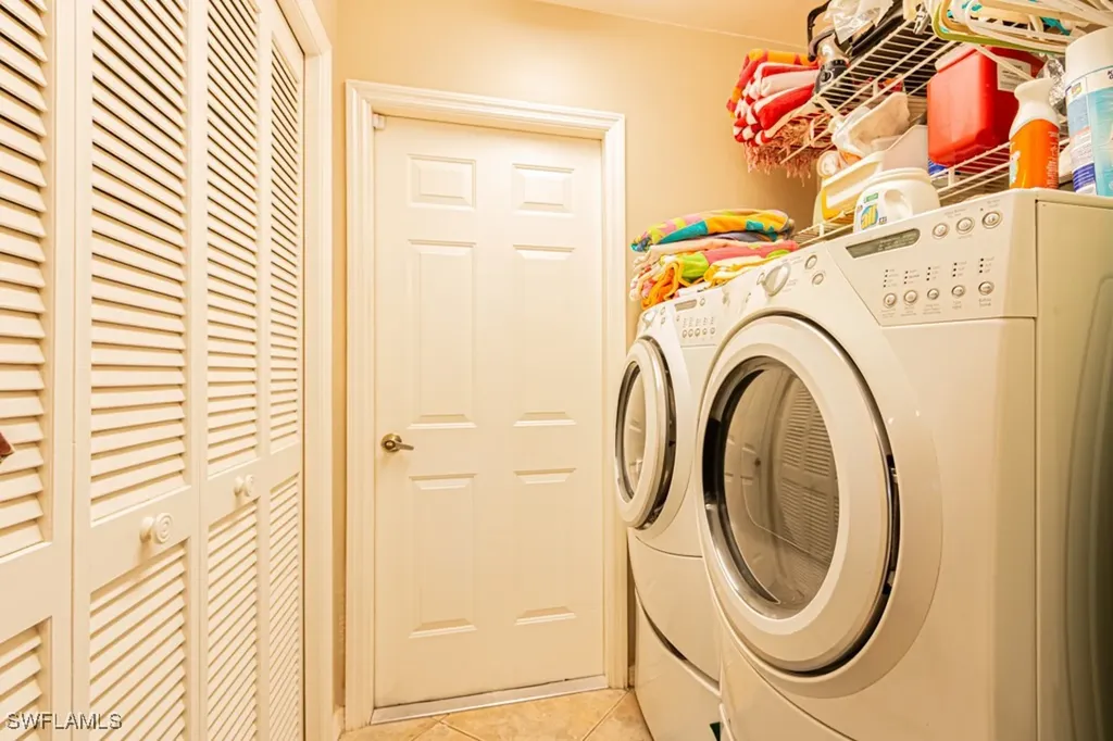 852 Belville Boulevard Naples FL 34104